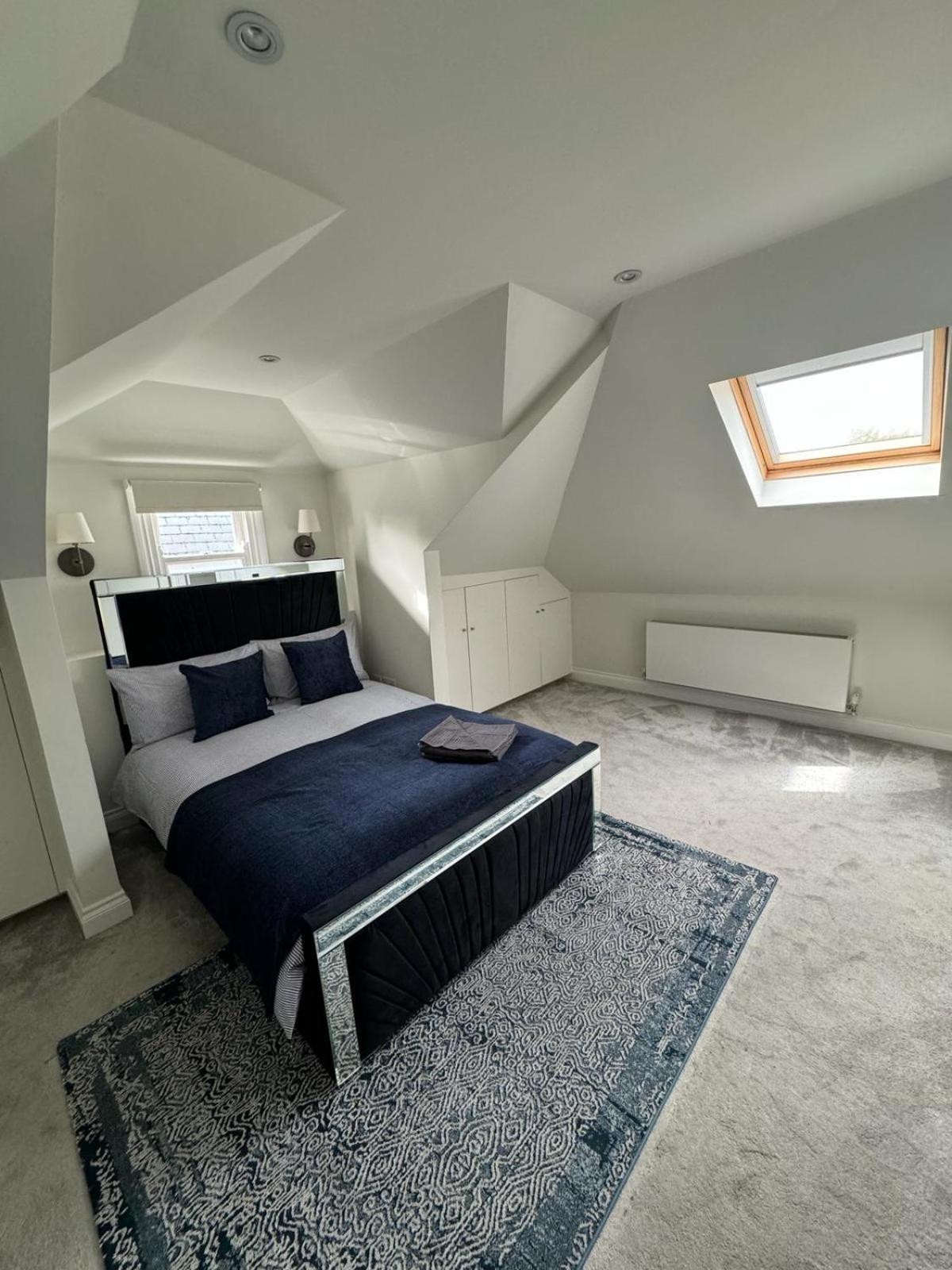 דירות לונדון Stunning Flat In Chiswick מראה חיצוני תמונה