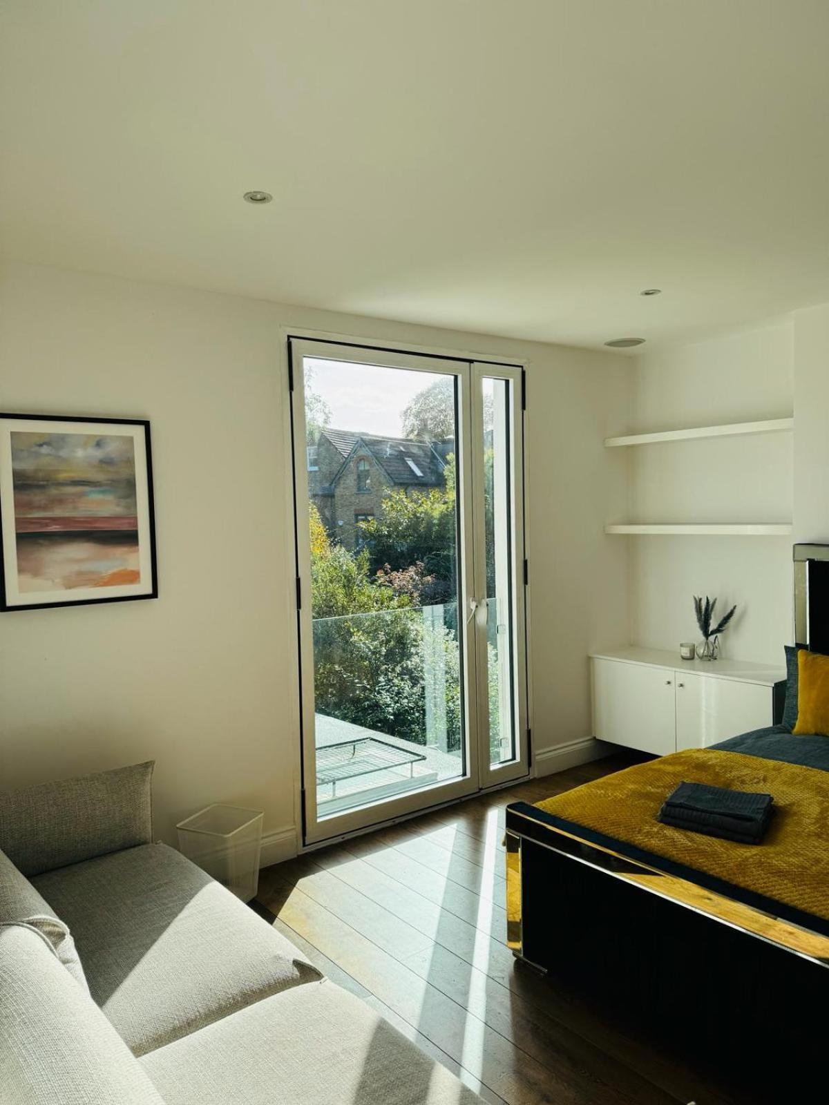דירות לונדון Stunning Flat In Chiswick מראה חיצוני תמונה