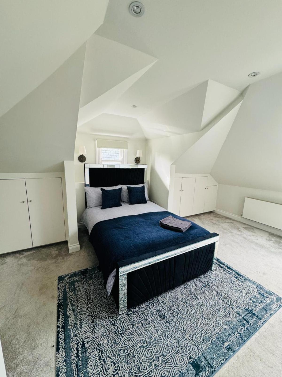 דירות לונדון Stunning Flat In Chiswick מראה חיצוני תמונה