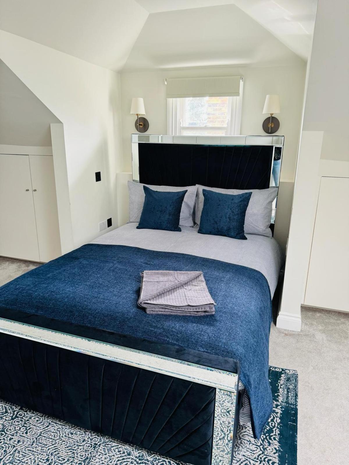 דירות לונדון Stunning Flat In Chiswick מראה חיצוני תמונה